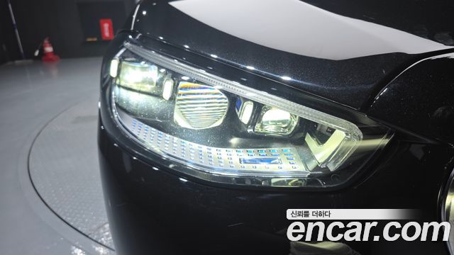 Mercedes-Benz S-Class 2022 — photo 8