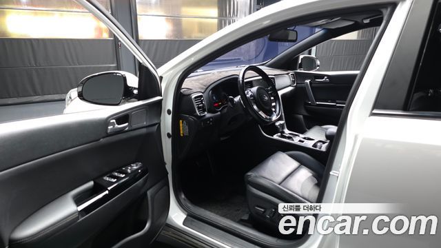 Kia Sportage 2019 — photo 10