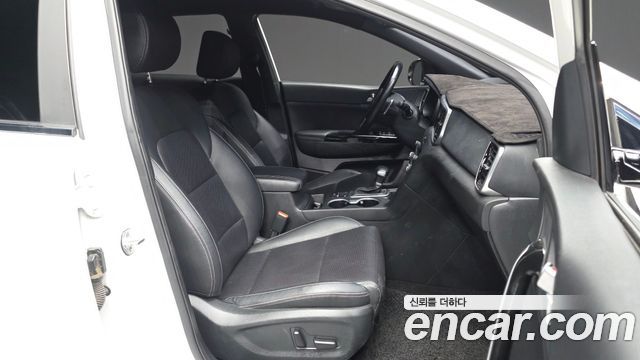 Kia Sportage 2019 — photo 11
