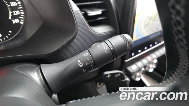 Renault Korea XM3 2023 — photo 24