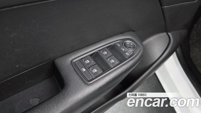 Renault Korea XM3 2023 — photo 25