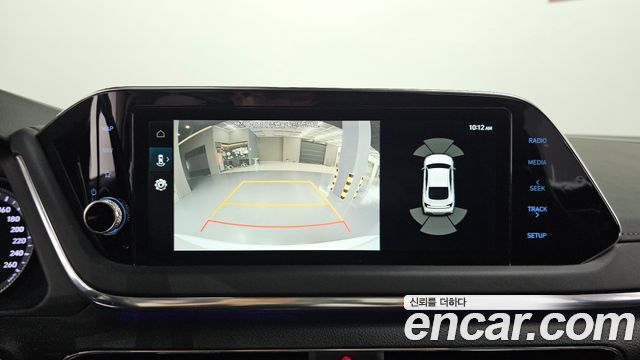 Hyundai Sonata 2022 — photo 21