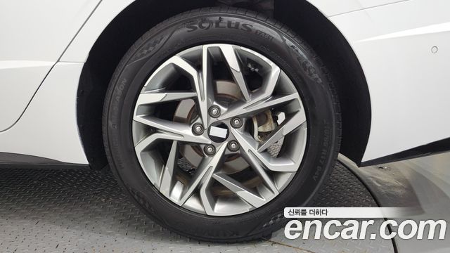 Hyundai Sonata 2022 — photo 7