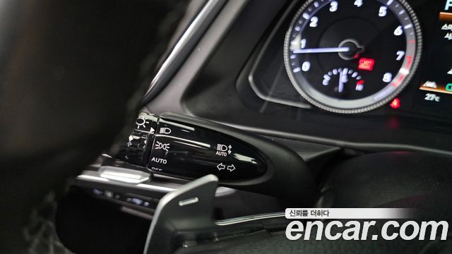 Hyundai Sonata 2022 — photo 28