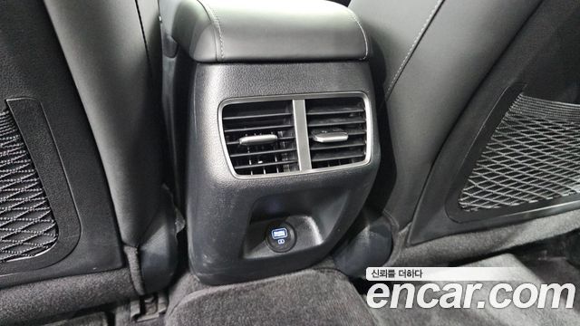 Hyundai Sonata 2022 — photo 31