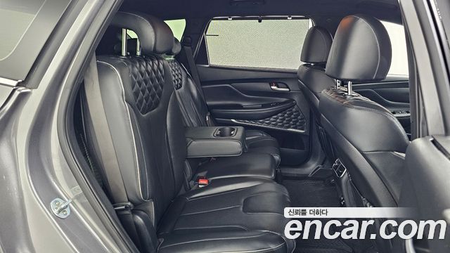 Hyundai Santafe 2021 — photo 18