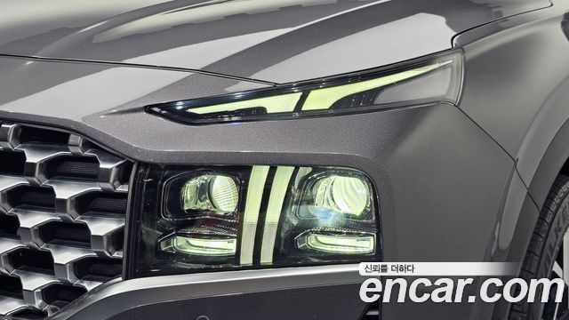 Hyundai Santafe 2021 — photo 8