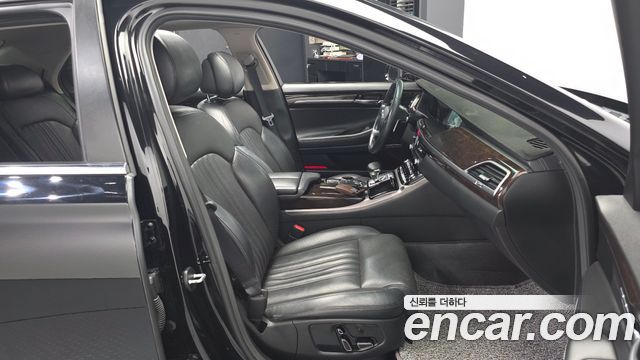 Genesis EQ900 2016 — photo 17