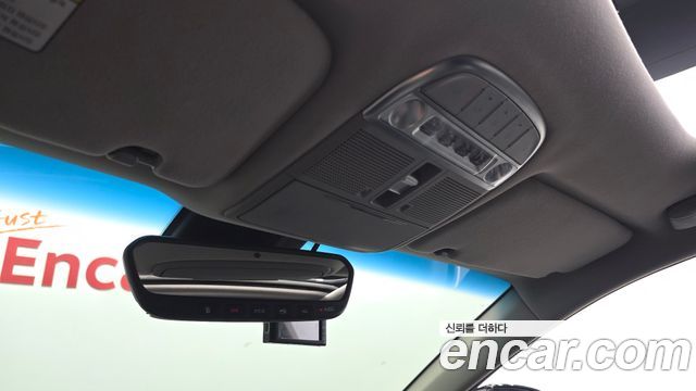Genesis EQ900 2016 — photo 24