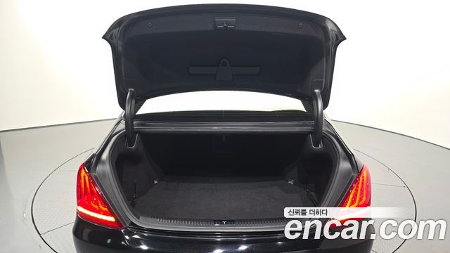 Genesis EQ900 2016 — photo 26