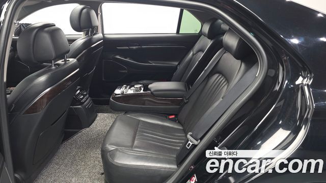 Genesis EQ900 2016 — photo 16