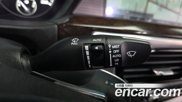 Genesis EQ900 2016 — photo 27