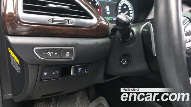 Genesis EQ900 2016 — photo 29