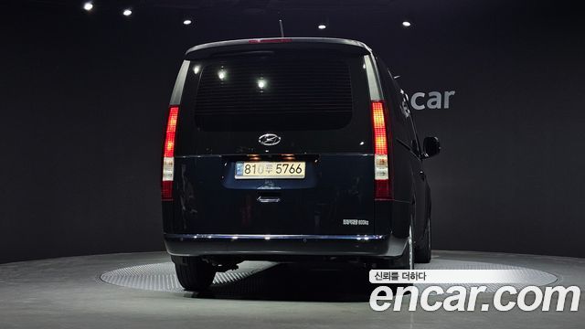 Hyundai Staria 2022 — photo 4