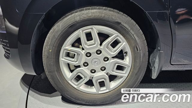 Hyundai Staria 2022 — photo 5