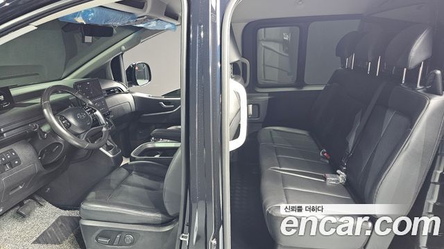 Hyundai Staria 2022 — photo 22