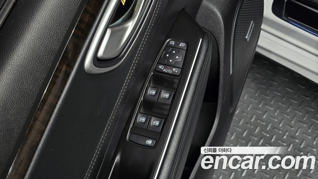 Renault Korea SM6 2017 — photo 24