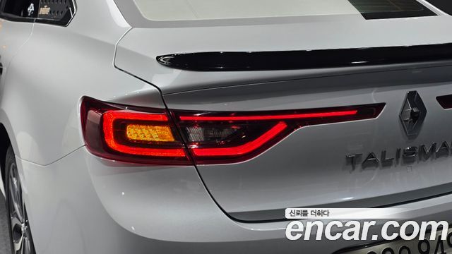 Renault Korea SM6 2017 — photo 9