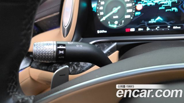 Genesis G90 2022 — photo 28