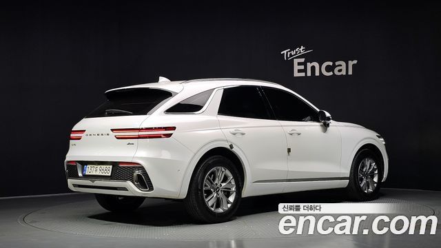 Genesis GV70 2023 — photo 2