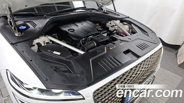 Genesis GV70 2023 — photo 6