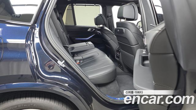 BMW X5 2026 — photo 17