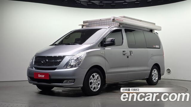 Hyundai Starex 2015 — photo 1