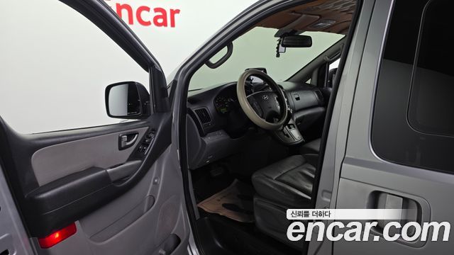 Hyundai Starex 2015 — photo 10