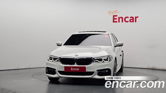 BMW 5-Series 2017 — photo 3