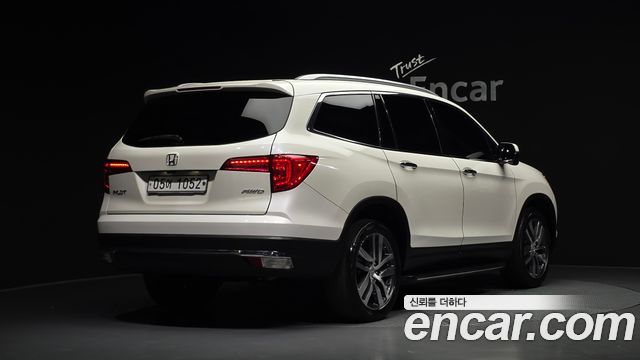 Honda Pilot 2018 — photo 2