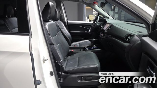 Honda Pilot 2018 — photo 17