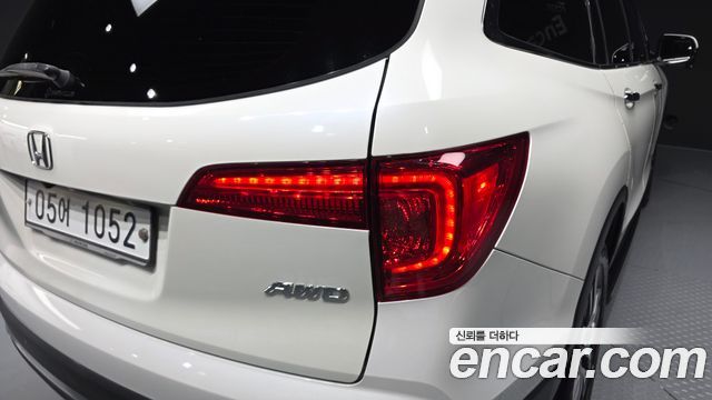 Honda Pilot 2018 — photo 9