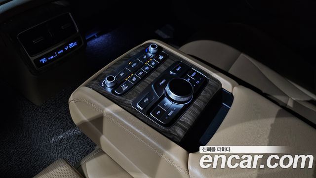 Kia K9 2021 — photo 18
