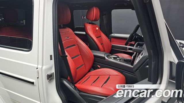 Mercedes-Benz G-Class 2022 — photo 17