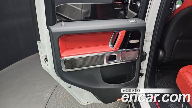Mercedes-Benz G-Class 2022 — photo 15