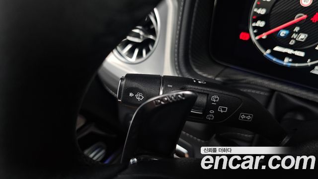 Mercedes-Benz G-Class 2022 — photo 28