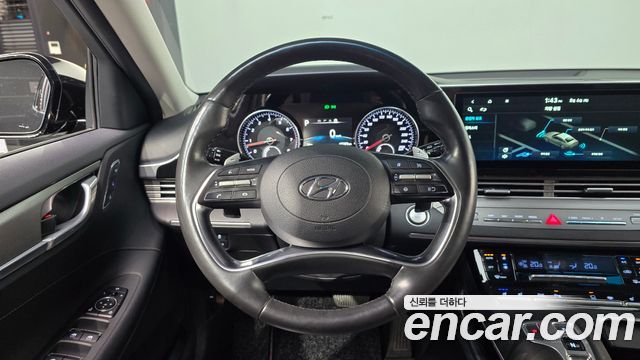 Hyundai Grandeur 2022 — photo 13