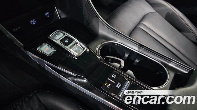 Hyundai Sonata 2022 — photo 12