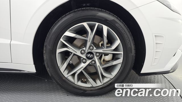 Hyundai Sonata 2022 — photo 7