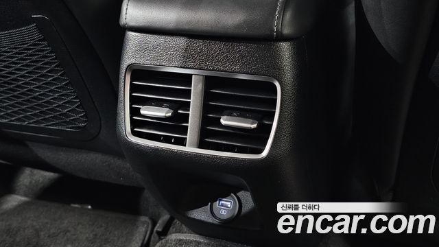 Hyundai Sonata 2022 — photo 27