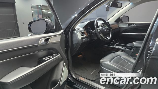 KG Mobility Rexton 2018 — photo 10