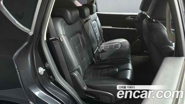KG Mobility Rexton 2018 — photo 11