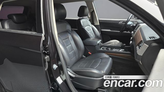 KG Mobility Rexton 2018 — photo 12