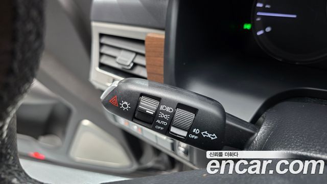 KG Mobility Rexton 2018 — photo 16