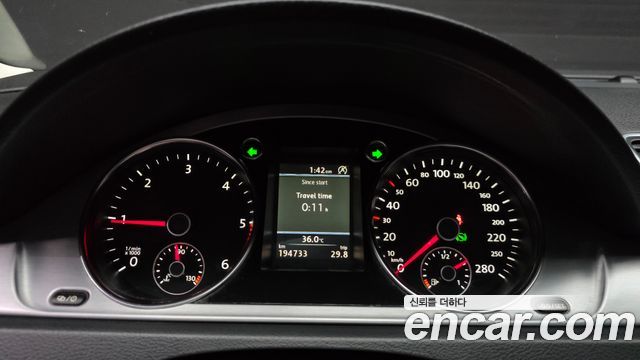 Volkswagen CC 2013 — photo 11