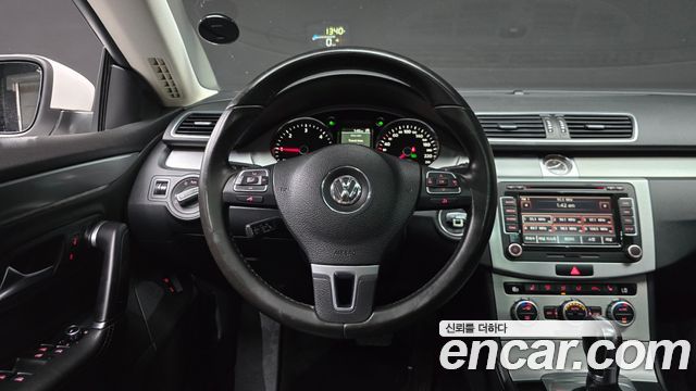 Volkswagen CC 2013 — photo 18