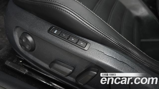 Volkswagen CC 2013 — photo 24
