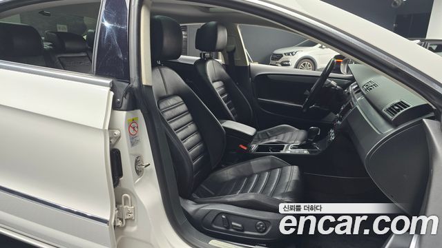 Volkswagen CC 2013 — photo 16