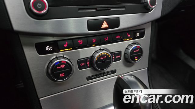 Volkswagen CC 2013 — photo 27