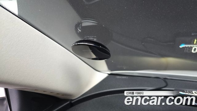 Volkswagen CC 2013 — photo 29